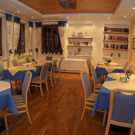 Sonneck מלון שלאדמינג